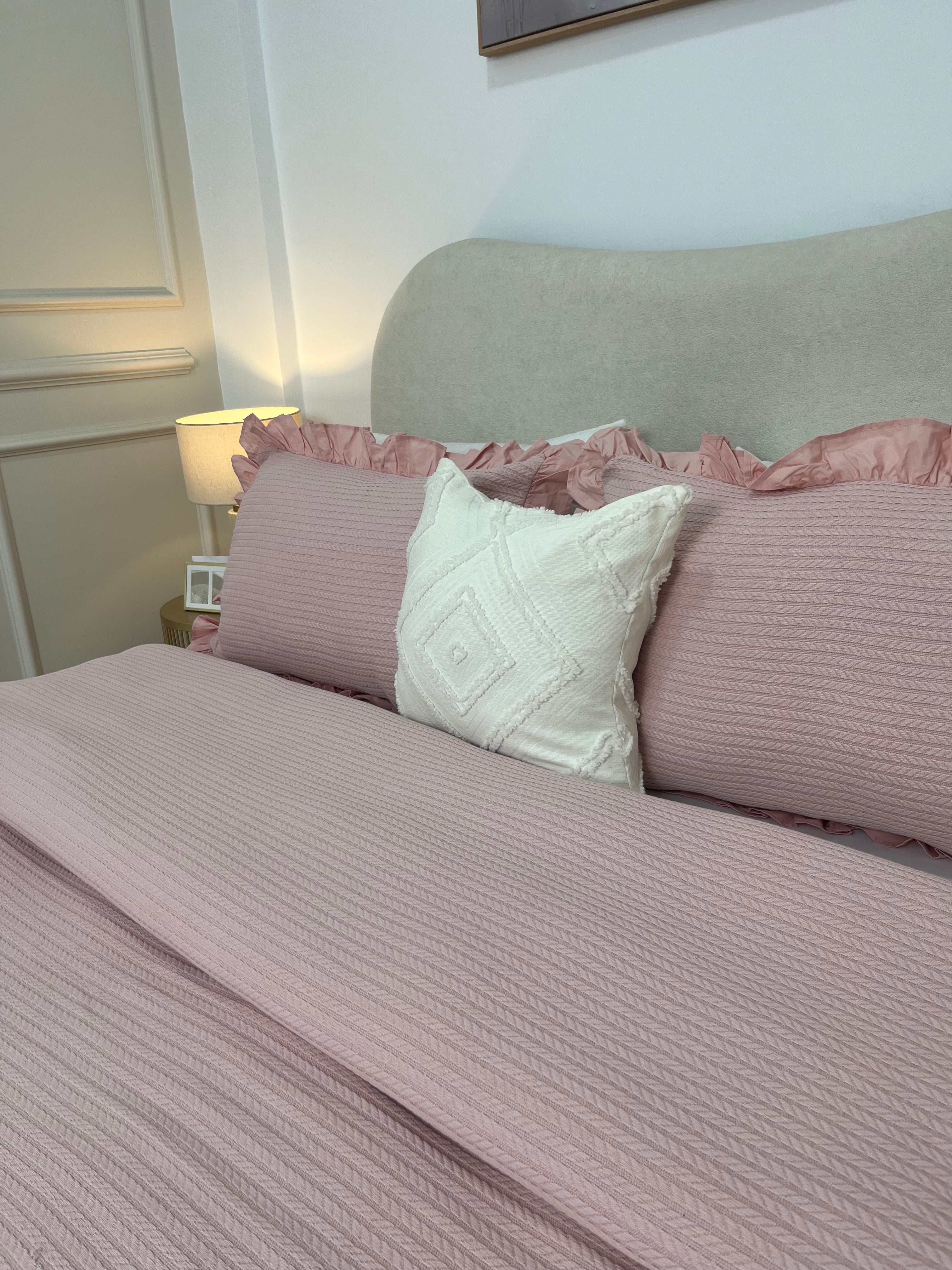 Couvre lit en maille (Rose)